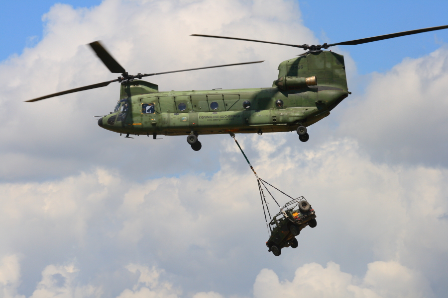 CH-47D%20Chinook